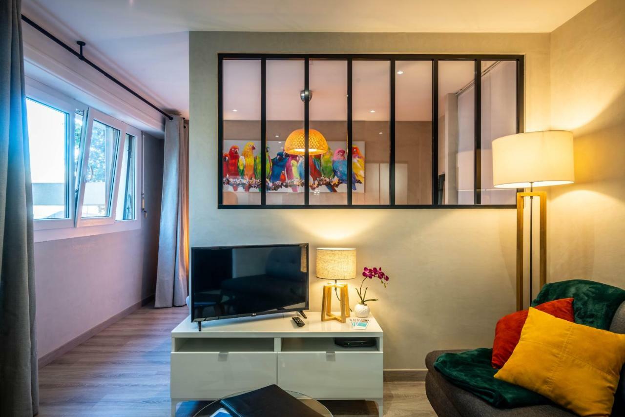 Le Chatelet- Parking Gratuit - Cosy Et Design - A 10 Mn De Geneve Annemasse Exterior foto
